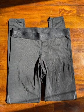 Nike Pro Tight Women's Black  Athletic Leggings Size Small